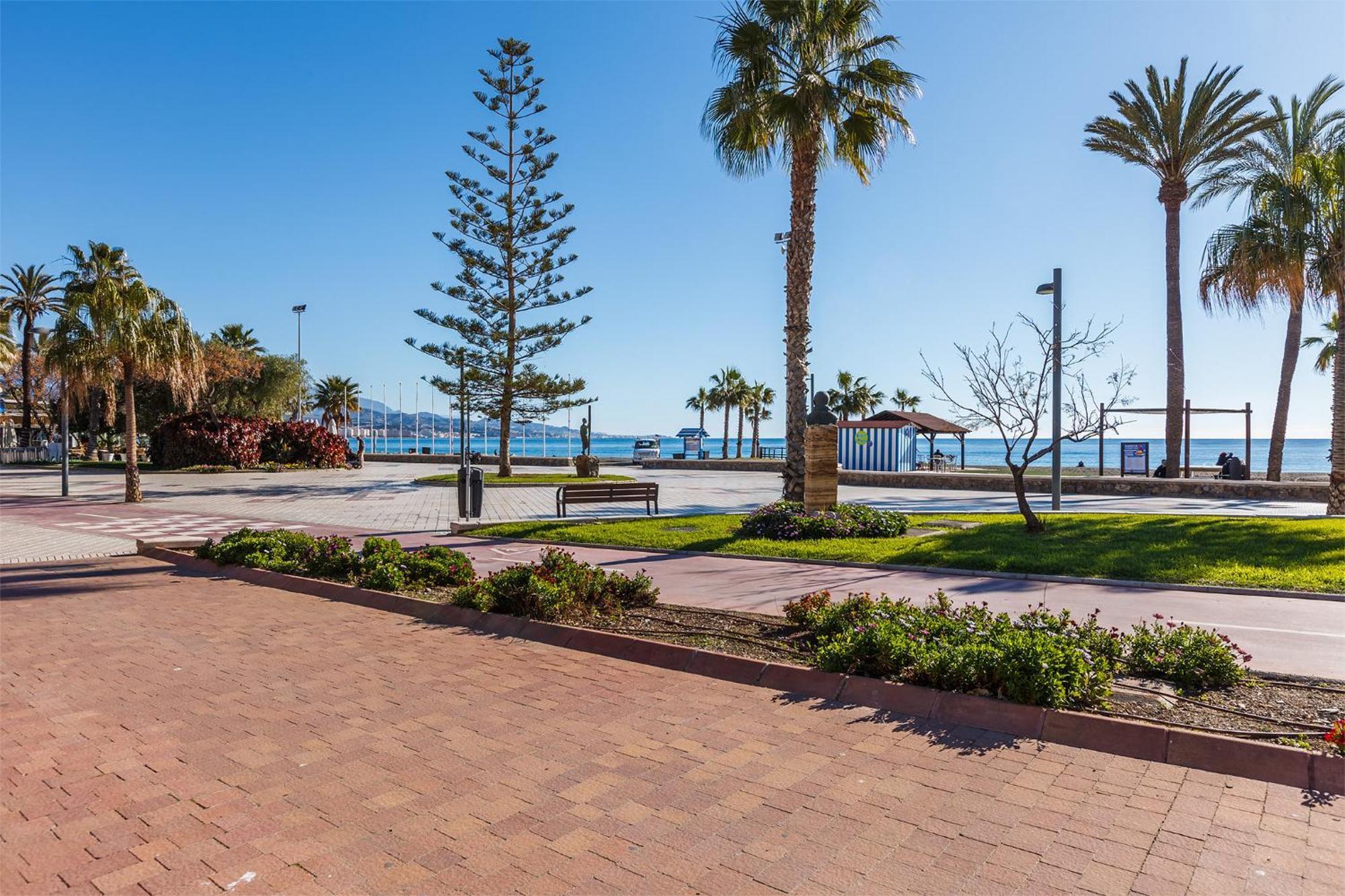 Appartamento A&N Neptuno Torre del Mar Esterno foto